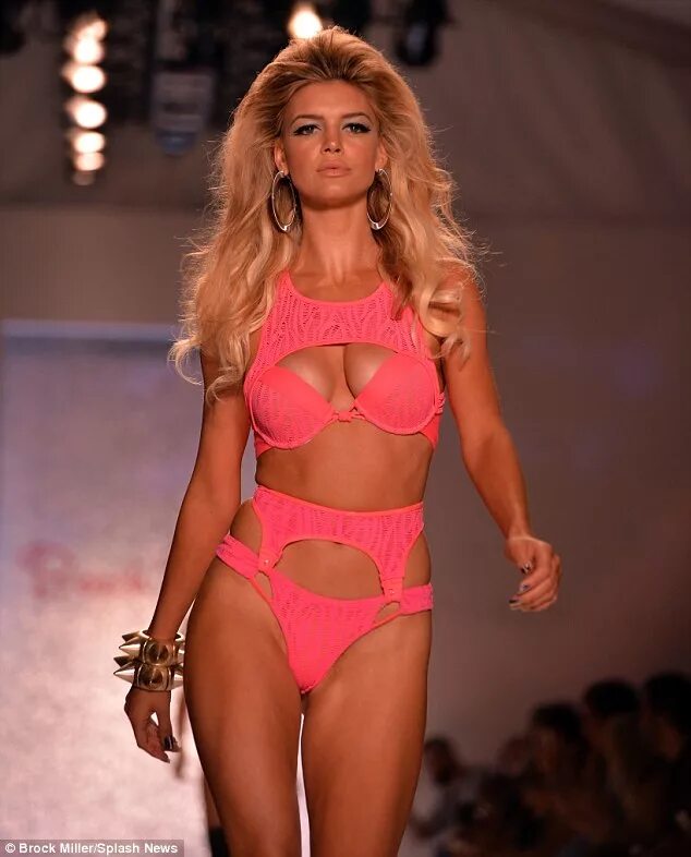 Kelly Rohrbach underwear in Antalya