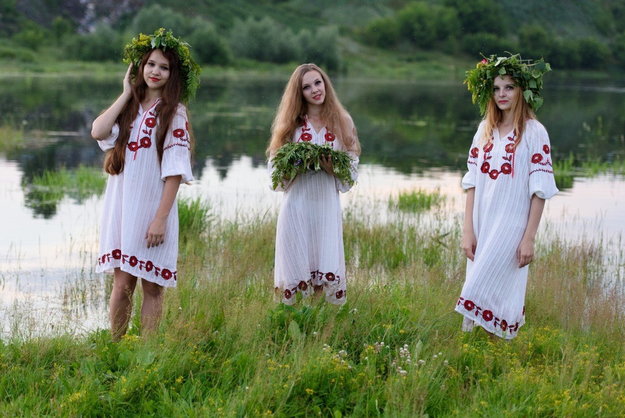 Slavic women in Antalya